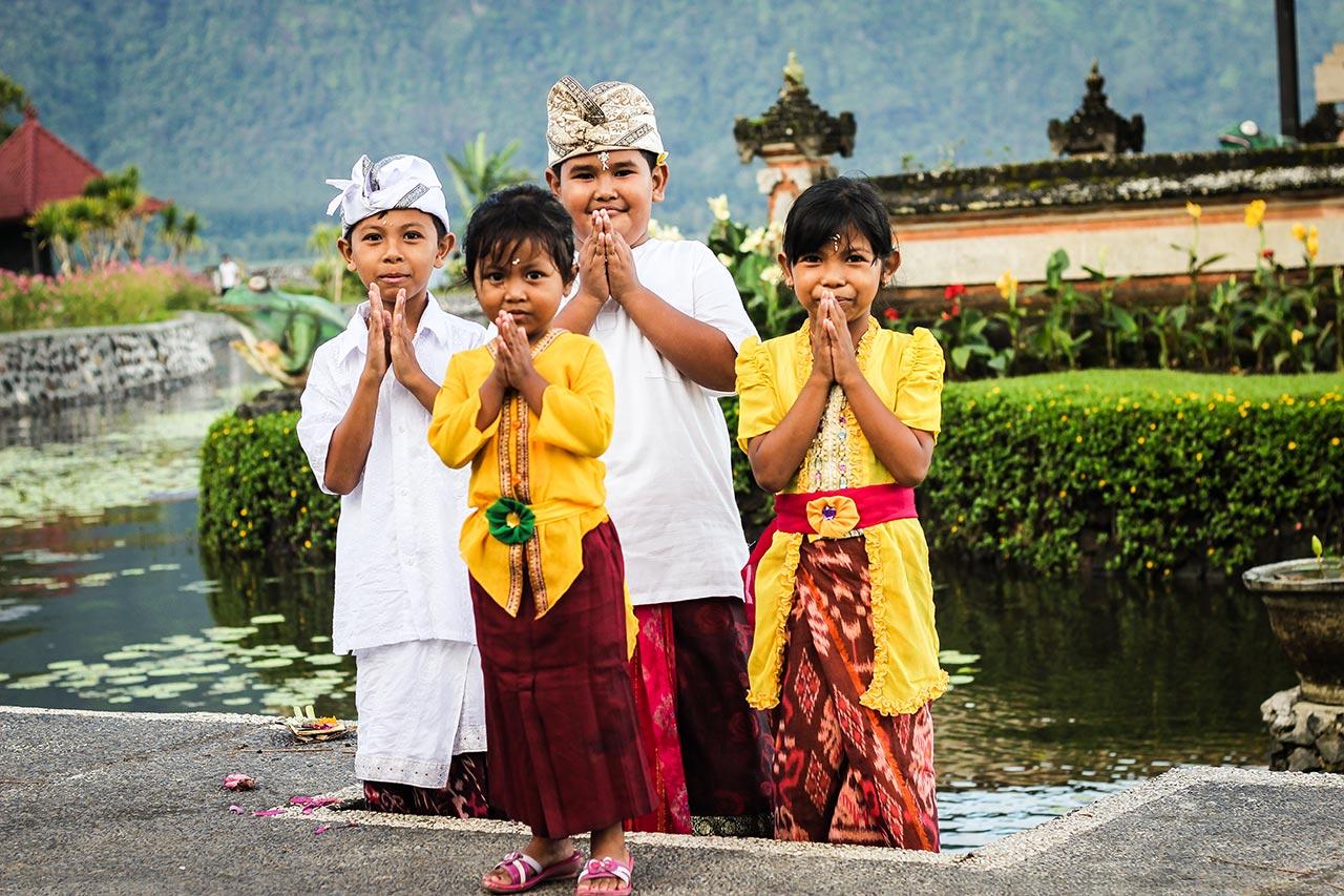 Фото детей на Бали