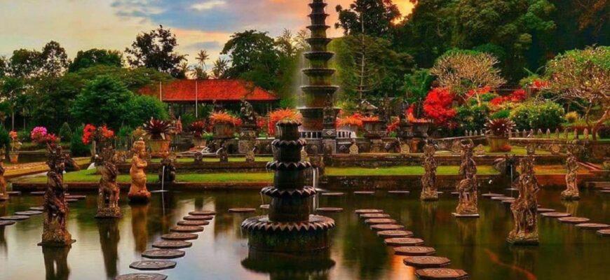 Фото Водный дворец Бали