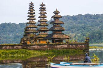 фото Озеро Буян на Бали