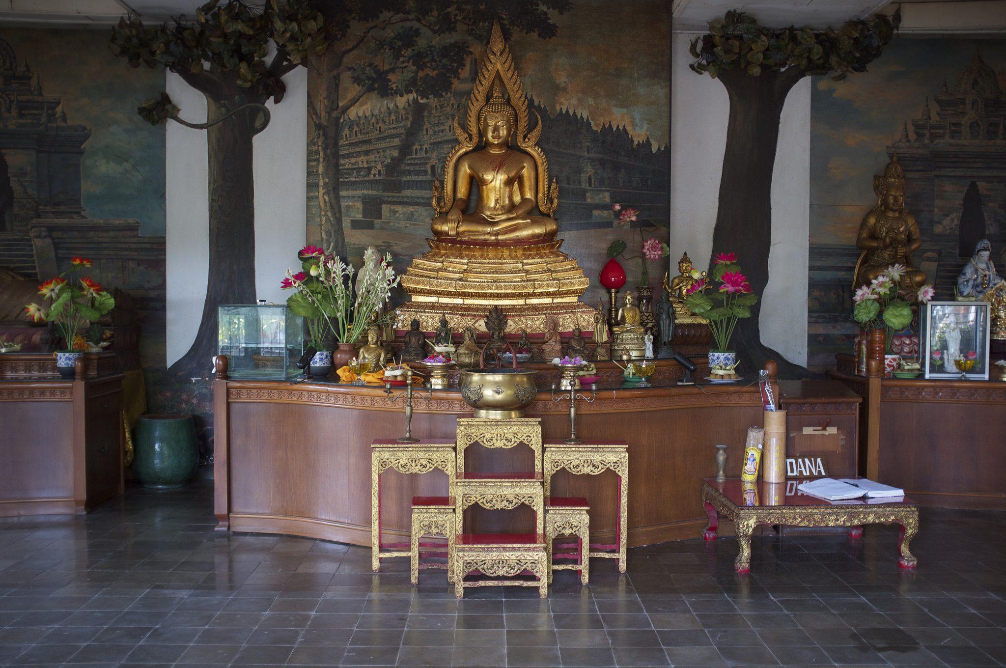 Фото Будды в Упасатха Гара