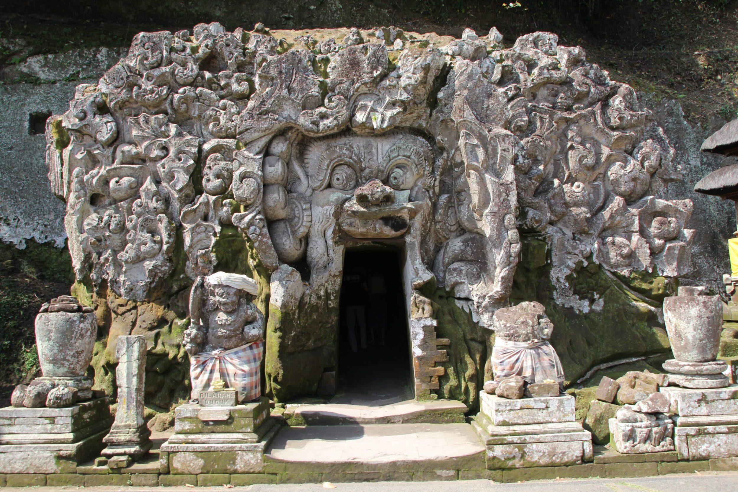 Elephant Cave Ubud или Goa Gajah