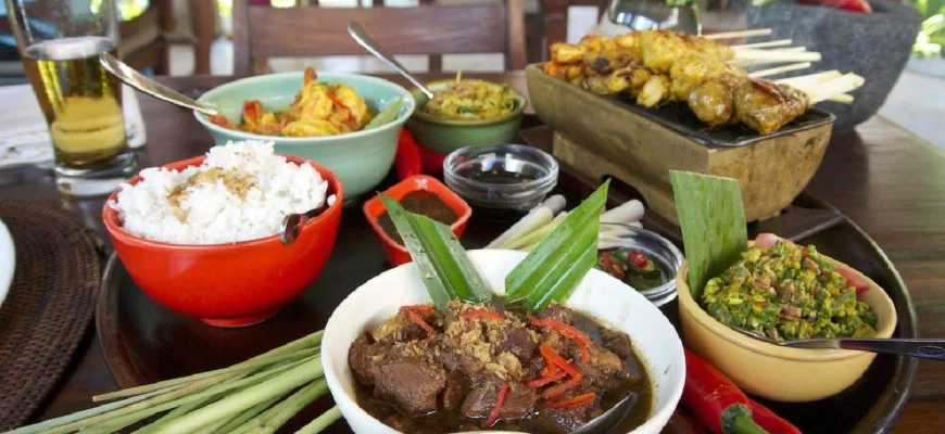 Местное блюдо в Бали