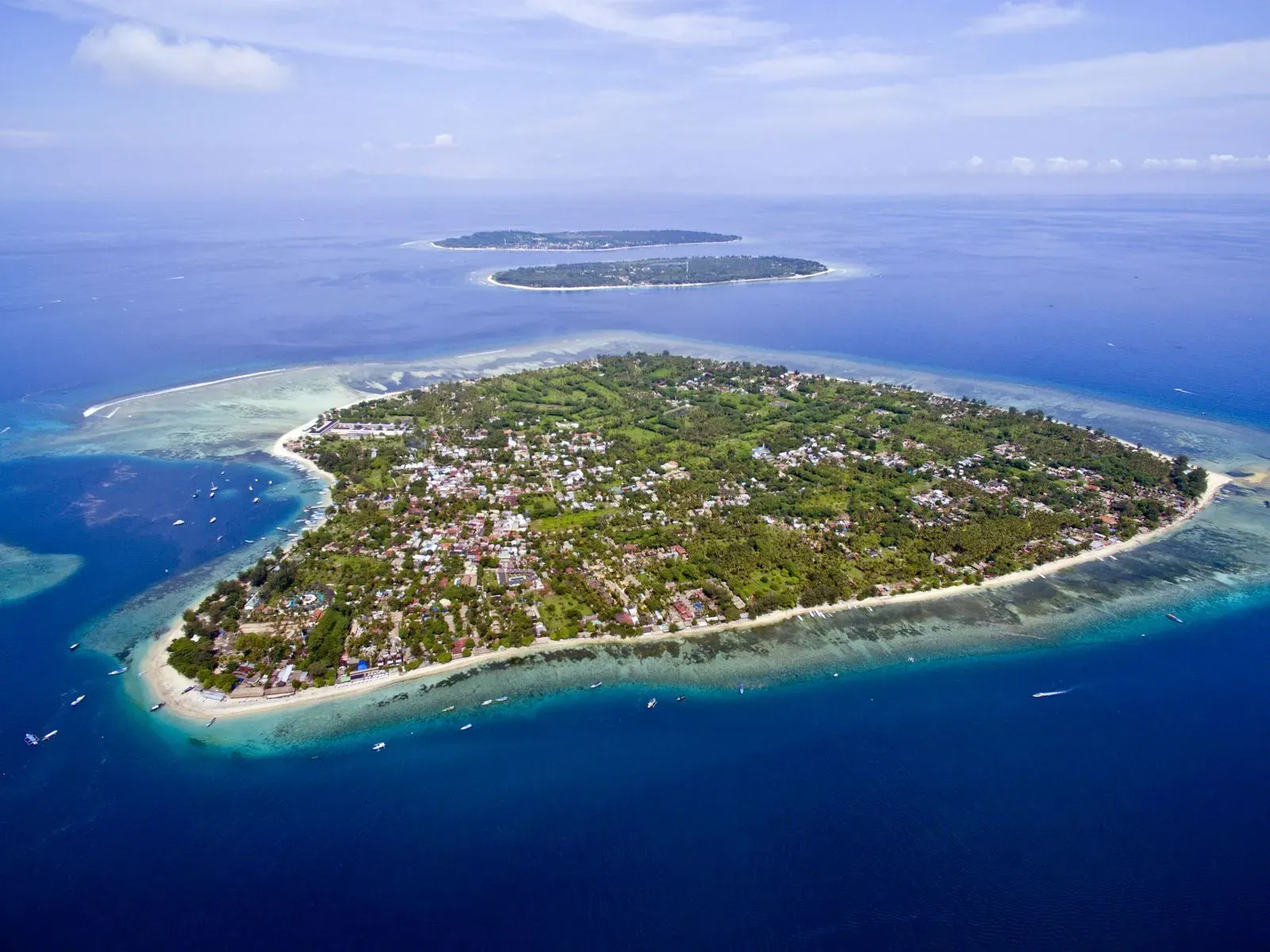 ТОП-10 самых удивительных локаций для туристов на Бали