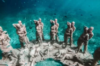 Острова Гили подводные статуи